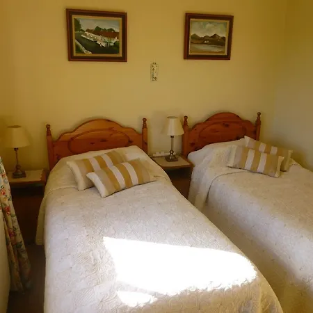 Hillcrest Country 4*