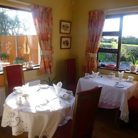Hillcrest Country Bed & Breakfast 4*