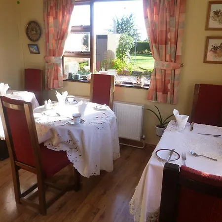 Hillcrest Country 4*